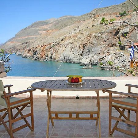 On The Beach Apartments Hora Sfakion Exterior photo