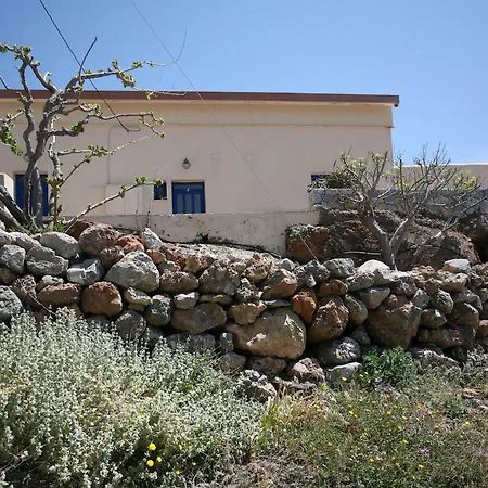 On The Beach Apartments Hora Sfakion Exterior photo